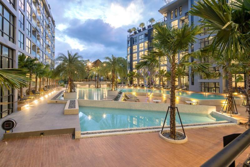 Citygate Kamala Resort And Residence Phuket Buitenkant foto