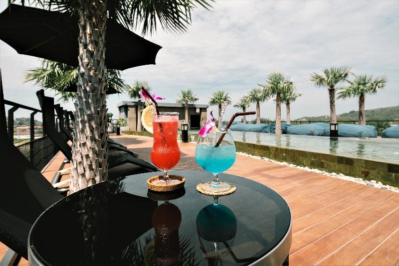 Citygate Kamala Resort And Residence Phuket Buitenkant foto